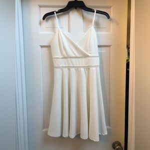 White sundress juniors size 14
